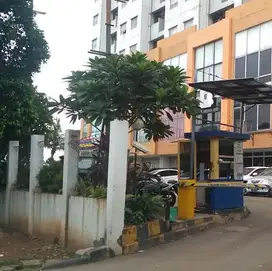 Ruko 3 lantai Kebon Jeruk Siap Huni bagus strategis
