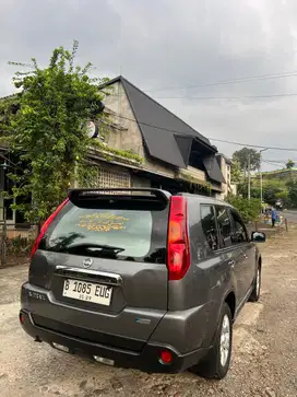 Nissan X-Trail 2010 Bensin