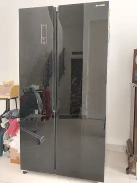 DIJUAL KULKAS 2 PINTU