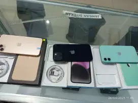 Jual iPhone second xr