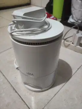 Dehumidefier Like New