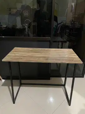 Meja lipat Informa