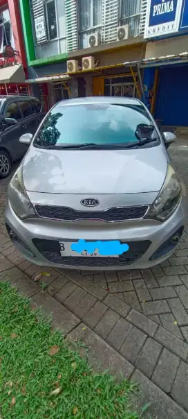 Kia Rio 2012 AT