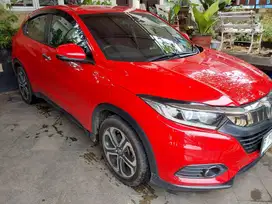 Honda HR-V type E matic rallye red (merah ferrary) 2021