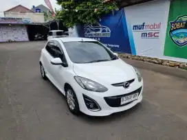 Mazda 2 2014 Bensin