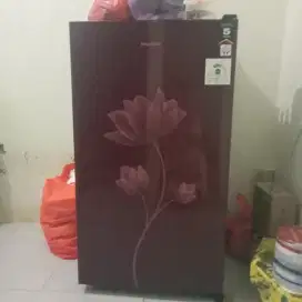 KULKAS POLYTRON 1 PINTU