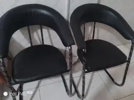 Kursi dan tempat keramas salon