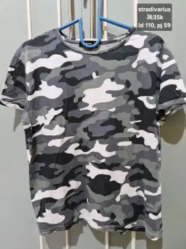 stradivarius army t-shirt