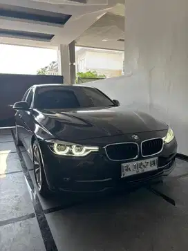 Bmw 320i Lci / F30