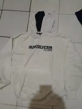 Dijual Hoodie QuilSilver Size M