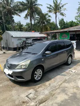 Nissan Grand livina 2014 Bensin