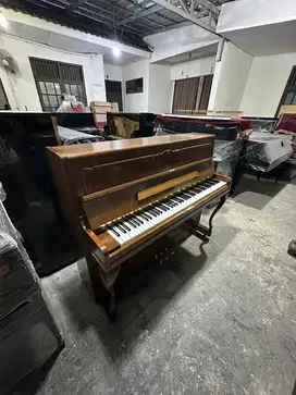 Piano Upright Petrof Barokh Built Up Import Baru 100% Original