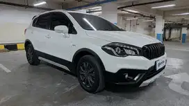[OLX Mobbi] Suzuki SX4 Putih 1.5 S-Cross Bensin-AT 2018 FIF