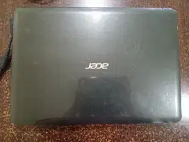 Laptop Acer Bekas