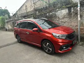 Mobilio rs 2017 mt