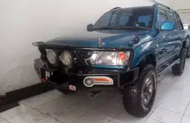Toyota Hilux surf 4×4 turbo diesel manual double cabin 2005