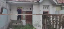 Rumah oper/dijual