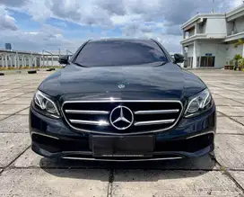 [LOW ODO 8.000] MERCEDES BENZ E300 SPORT STYLE 2019 HITAM TT 2018 330i