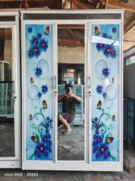 Lemari baju mantul motif elegan