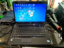 Laptop fujitsu lifebook L series