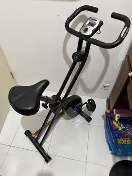 Sepeda Statis (punya ace skrg azko)