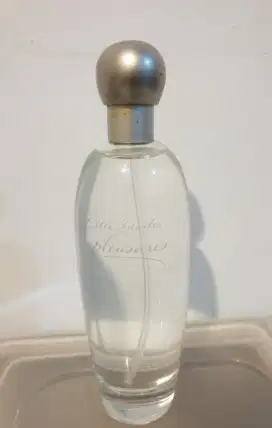Preloved Parfum PLEASURES by ESTEE LAUDER (Ori Reject) Eau de Parfum