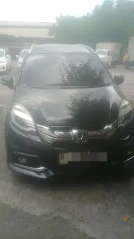 Dijual Mobil Honda Mobilio 2015