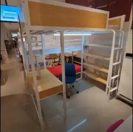 Tempat tidur tingkat multifungsi ( bisa bongkar pasang)