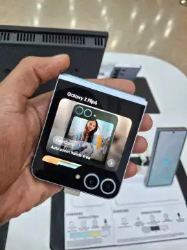 Samsung Z Flip6 Diskon 2 Juta dan Bonus Speaker Premium