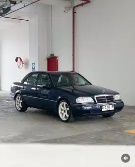 Mercedes-Benz C230 1997 Bensin