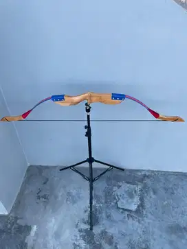 Busur panah recurvebow