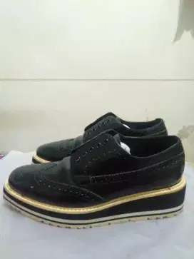 SEPATU WANITA BAGUS