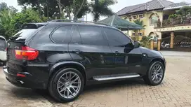 BMW X5 2010 Bensin