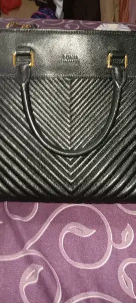 Tas bonia warna hitam PL