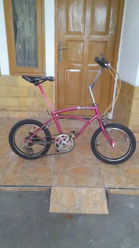 Dijual sepeda vintage jadul antik uk 16 kokoh bs buat dewasa