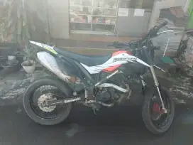 Kawasaki D-Tracker 2017