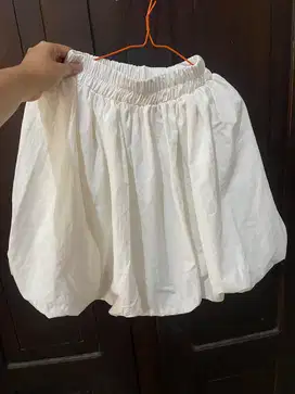 Rok, skort, baju, celana