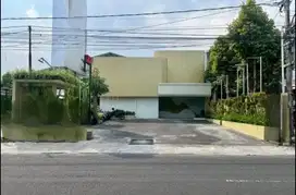 Disewakan Gedung dekat kampus UGM