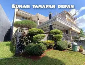 Dijual Cepat Rumah Mewah 2,5 Lantai SHM Kota Wisata Cibubur