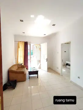 Jual Rumah Nusa Loka BSD semi furnish dekat statiun Bisa Untuk Usaha