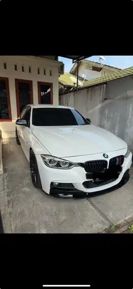 Bmw F30 320i LCI Sport Line 2017