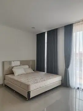 Di Sewakan Rumah Pik 2 Cluster Bukit Danau Indah Ukuran 10x30 Full Fur
