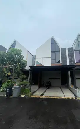 Rumah dalam cluster dekat st pondok ranji dan mrt lebak bulus