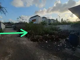 lingkungan villa ,yg terletak dekat dengan destinasi wisata GWK
