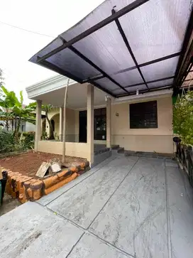 Disewakan Rumah Bagus Cluster Maedowgreen Lippo Cikarang