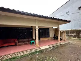 LUAS 1050 METER Rumah  Bogor Cocok Untuk Home Industri