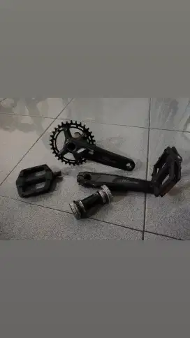 Crankset deore m5100 single 32t plus bb shimano dan pedal