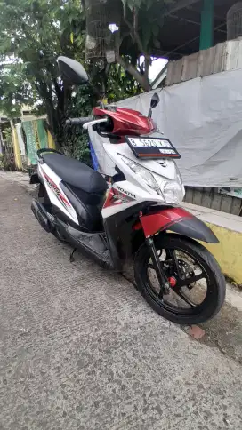 Bismillah jual honda beat esp thn 2015