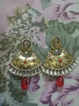 Anting india unik