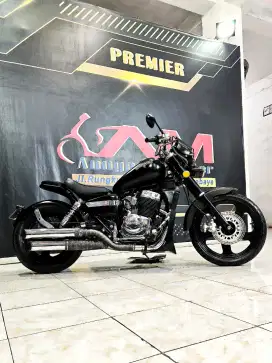 Benelli PE 250cc th.2020 plat baru costum gaul.Anugerah motor rungkut